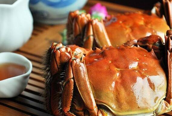 大閘蟹在烹飪做哪些處理去腥呢？